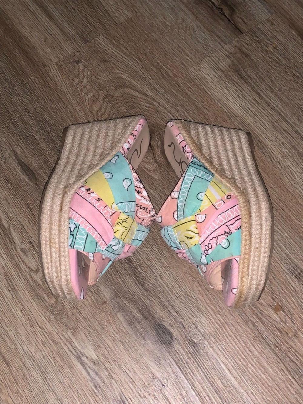 SUGAR Pastel Bandana Print Espadrille Platform Slides - Size 6 - Picture 8 of 9